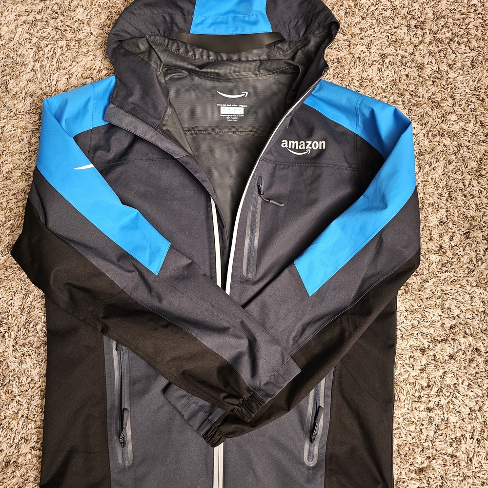 Amazon Men's Black and Blue Jacket